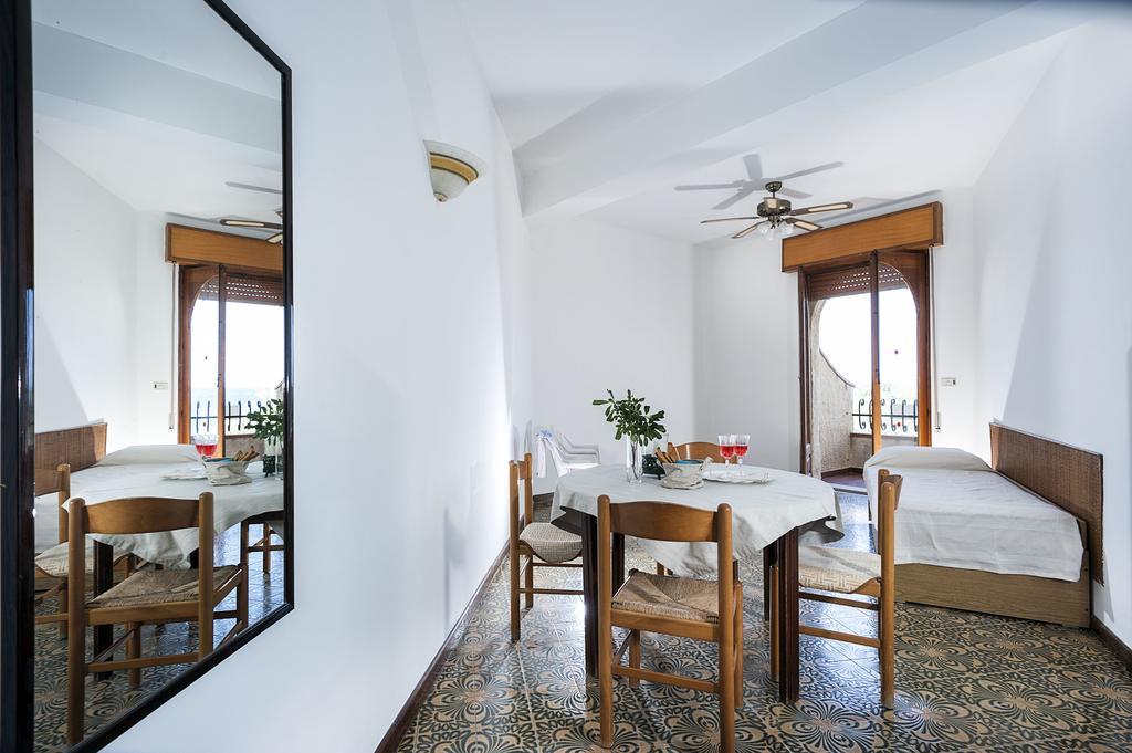 Residence Villa Liliana Giardini Naxos Δωμάτιο φωτογραφία